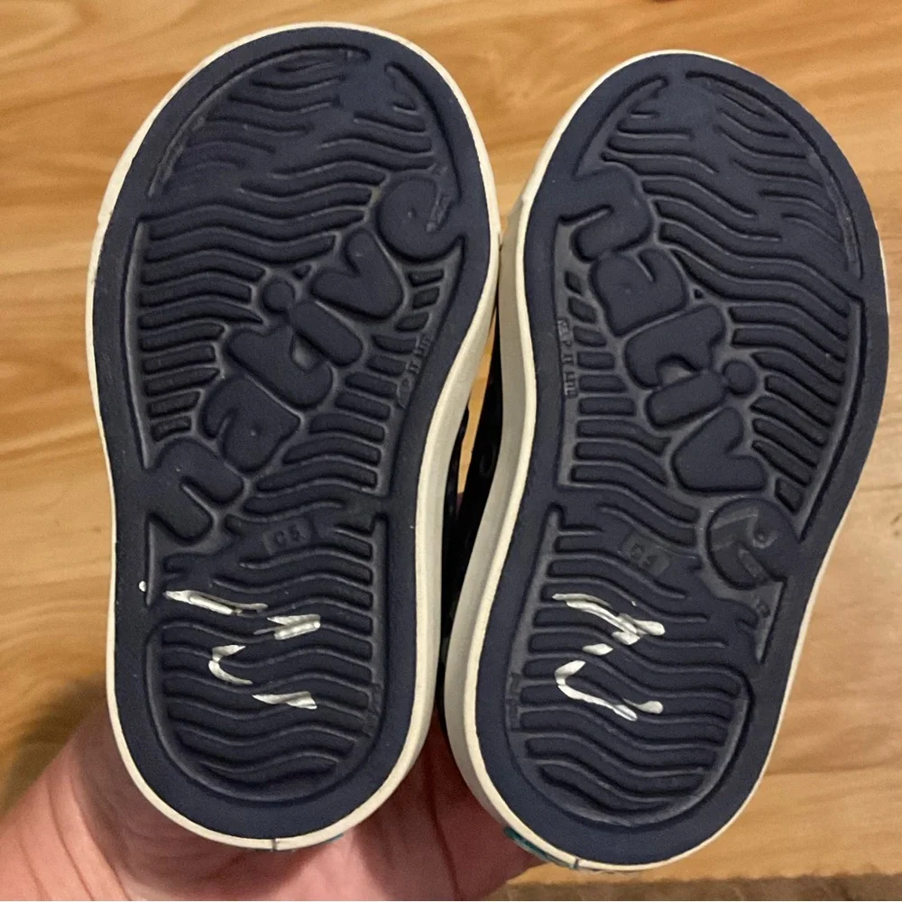 Native Shoes Kids Navy and‎ White Water Shoes